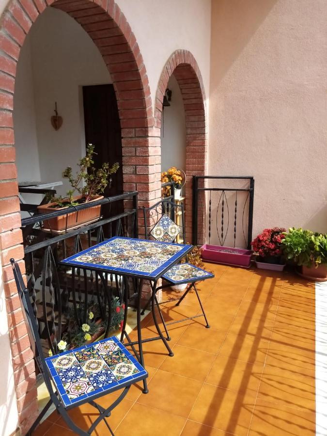 La Casa del Cuore Muravera Exterior foto